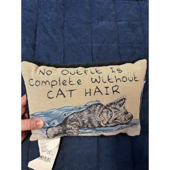 Vintage Cat Tapestry Pillow No Outfit Is Complete Without Cat Hair 11X8 New - Picture 1 of 6